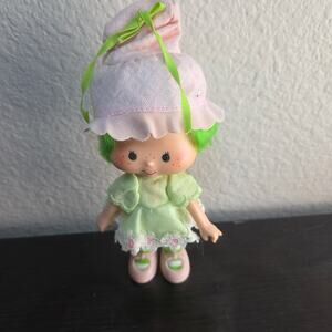 Vintage 1982 Lime Chiffon Strawberry Shortcake Doll with Full Outfit
